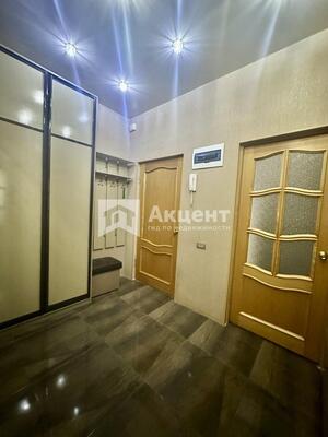 Продам трехкомнатную (3-комн.) квартиру, Свободы ул, 32, Иваново г