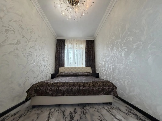 Продам трехкомнатную (3-комн.) квартиру, Сидоренко ул, 32, Комсомольск-на-Амуре г