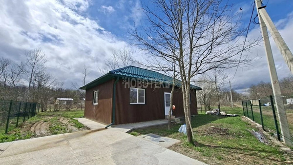 Продам дом, Тихая ул, Горячий Ключ г, 0 км от города