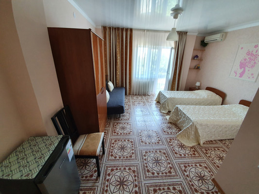 Продам дом, Самбурова ул, 146, Анапа г, 0 км от города