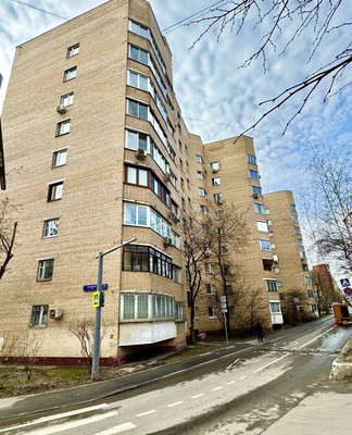 Продам трехкомнатную (3-комн.) квартиру, Шумкина ул, 7, Москва г