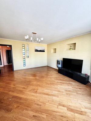 Продам трехкомнатную (3-комн.) квартиру, Шумкина ул, 7, Москва г
