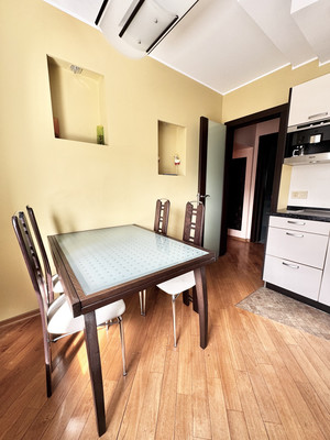 Продам трехкомнатную (3-комн.) квартиру, Шумкина ул, 7, Москва г