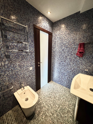 Продам трехкомнатную (3-комн.) квартиру, Шумкина ул, 7, Москва г