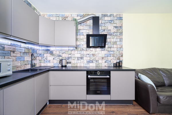 Продам однокомнатную (1-комн.) квартиру, Ветеранов пр-кт, 171к4 стр 1, Санкт-Петербург г