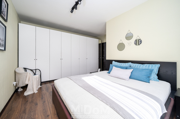 Продам однокомнатную (1-комн.) квартиру, Ветеранов пр-кт, 171к4 стр 1, Санкт-Петербург г