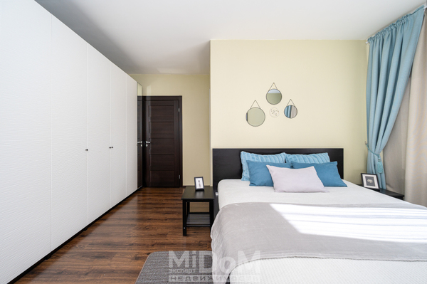 Продам однокомнатную (1-комн.) квартиру, Ветеранов пр-кт, 171к4 стр 1, Санкт-Петербург г