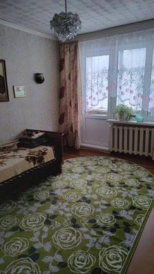 Продам двухкомнатную (2-комн.) квартиру, Рознина ул, 72, Ханты-Мансийск г