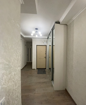 Сдам трехкомнатную (3-комн.) квартиру, Ворошилова ул, 27к1, Санкт-Петербург г