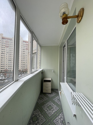 Сдам трехкомнатную (3-комн.) квартиру, Ворошилова ул, 27к1, Санкт-Петербург г