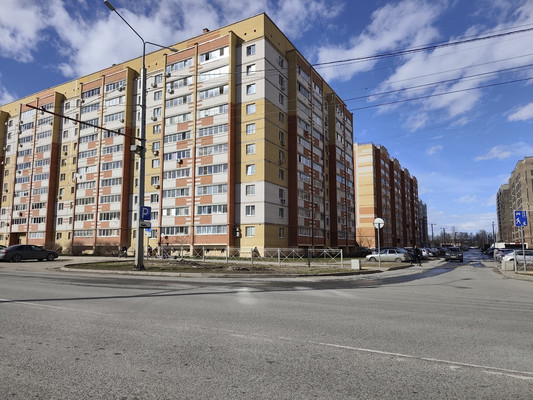 Продам двухкомнатную (2-комн.) квартиру, Ураева б-р, 8, Йошкар-Ола г