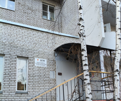 Продам двухкомнатную (2-комн.) квартиру, Прибрежная ул, 4, Санкт-Петербург г