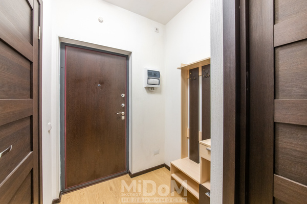 Продам однокомнатную (1-комн.) квартиру, Столичная ул, 4к4, Кудрово г