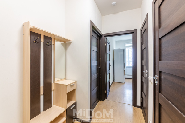 Продам однокомнатную (1-комн.) квартиру, Столичная ул, 4к4, Кудрово г