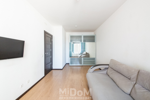 Продам однокомнатную (1-комн.) квартиру, Столичная ул, 4к4, Кудрово г