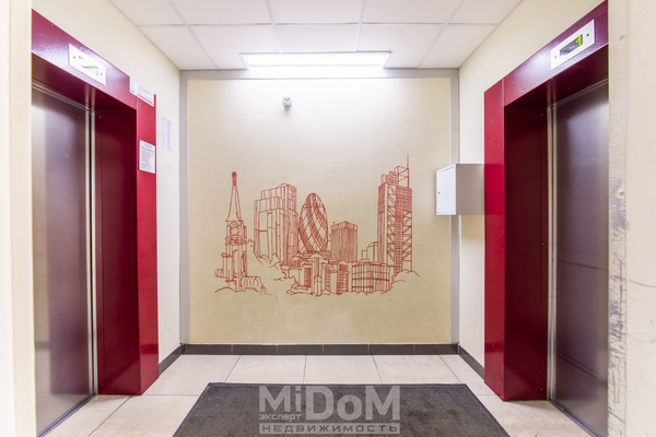 Продам однокомнатную (1-комн.) квартиру, Столичная ул, 4к4, Кудрово г