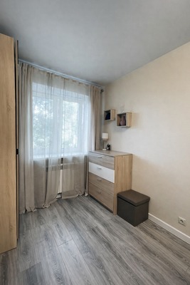 Продам двухкомнатную (2-комн.) квартиру, Мира ул, 10, Верея г