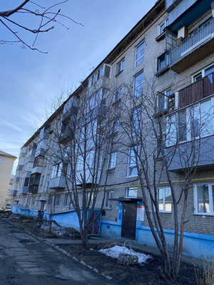 Продам трехкомнатную (3-комн.) квартиру, Северо-Западная ул, 218, Барнаул г