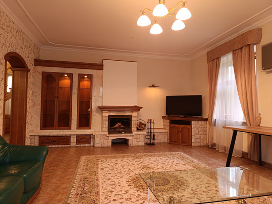 Продам гостиницу 315 м2, Победы пр-кт, 5, Светлогорск г