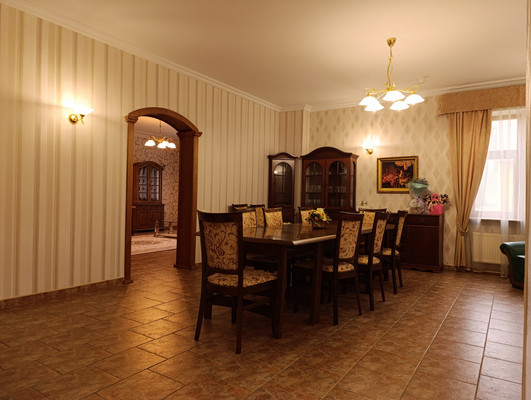 Продам гостиницу 315 м2, Победы пр-кт, 5, Светлогорск г