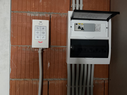 Продам однокомнатную (1-комн.) квартиру, Гаврилова ул, 7к1, Казань г