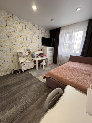 Продам трехкомнатную (3-комн.) квартиру, Верхне-Печерская ул, 4к1, Нижний Новгород г