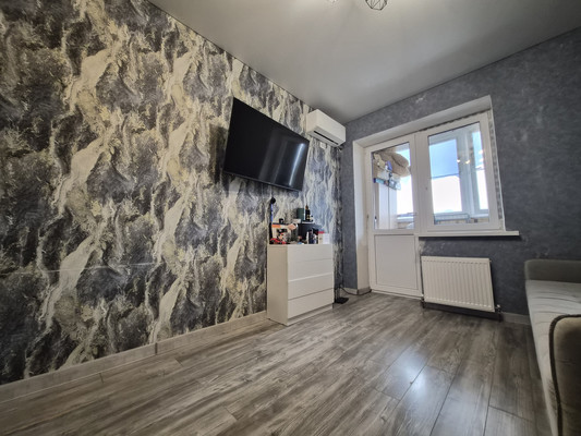 Продам однокомнатную (1-комн.) квартиру, Красина ул, 53, Цемдолина с