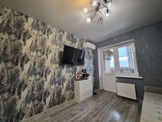 Продам однокомнатную (1-комн.) квартиру, Красина ул, 53, Цемдолина с