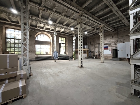 Сдам склад 405,8 м2, Кирова ул, 28, Екатеринбург г