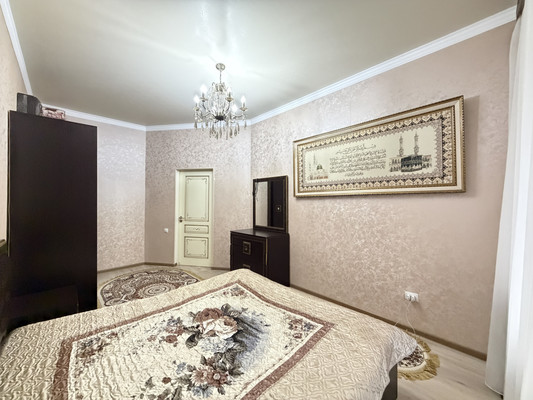 Продам трехкомнатную (3-комн.) квартиру, Мовсисяна ул, 18АкБ, Нальчик г