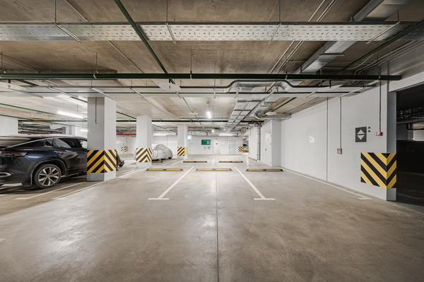 Продам двухкомнатную (2-комн.) квартиру, Братьев Весниных б-р, 1, Москва г