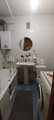 Продам двухкомнатную (2-комн.) квартиру, Красная ул, 187, Кропоткин г