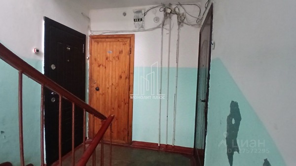 Продам однокомнатную (1-комн.) квартиру, Кирова пр-кт, 87, Луга г