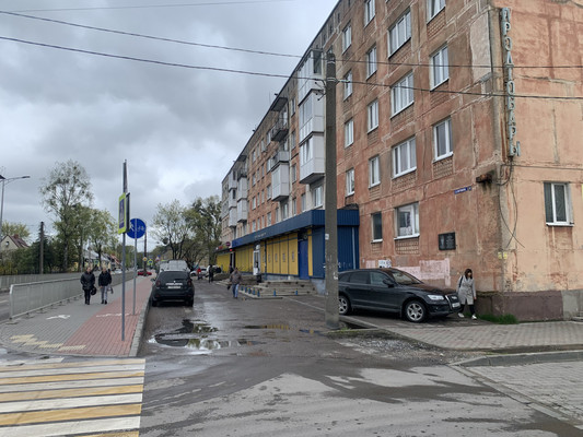 Продам торговое помещение 668,9 м2, Карташева ул, 4-4в, Калининград г