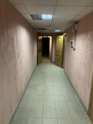 Продам торговое помещение 668,9 м2, Карташева ул, 4-4в, Калининград г