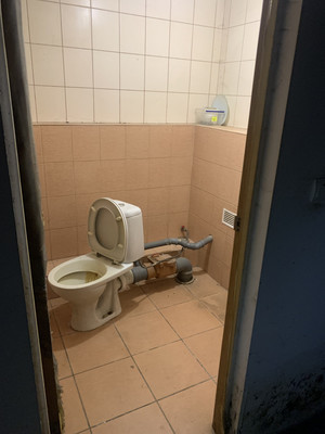 Продам торговое помещение 668,9 м2, Карташева ул, 4-4в, Калининград г