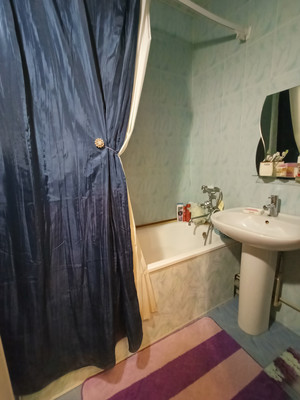 Продам однокомнатную (1-комн.) квартиру, Жмайлова ул, 4к2, Ростов-на-Дону г