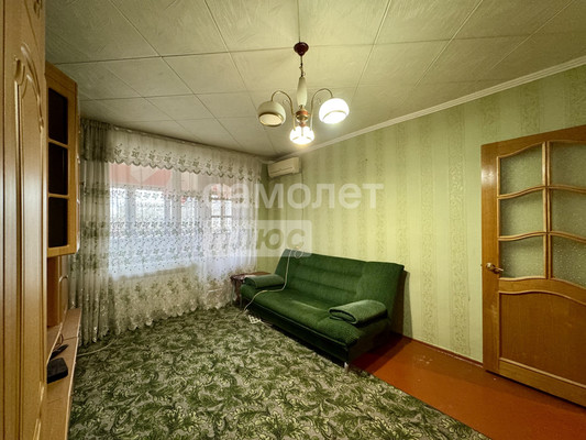 Продам однокомнатную (1-комн.) квартиру, Молодежная ул, 2, Славянск-на-Кубани г