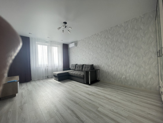 Продам однокомнатную (1-комн.) квартиру, 2-я Краснодарская ул, 169Б2к2, Ростов-на-Дону г