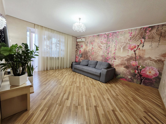 Продам трехкомнатную (3-комн.) квартиру, Жмайлова ул, 4/12, Ростов-на-Дону г