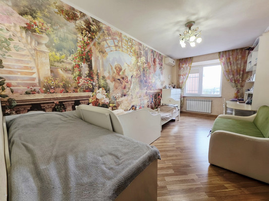 Продам трехкомнатную (3-комн.) квартиру, Жмайлова ул, 4/12, Ростов-на-Дону г