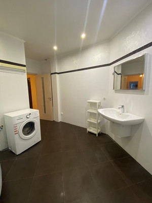 Продам двухкомнатную (2-комн.) квартиру, Петрашевского ул, 36, Ростов-на-Дону г