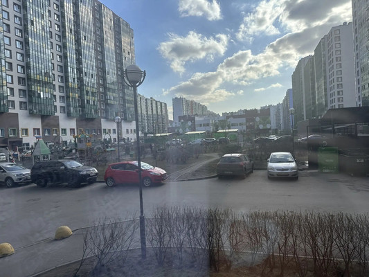Продам двухкомнатную (2-комн.) квартиру, Воронцовский б-р, 20к2, Мурино п
