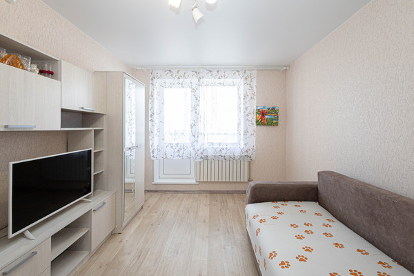 Продам однокомнатную (1-комн.) квартиру, Георгия Величко ул, 7, Ханты-Мансийск г