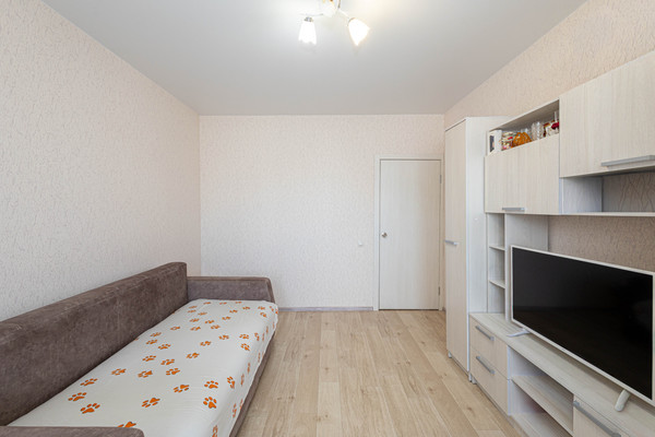 Продам однокомнатную (1-комн.) квартиру, Георгия Величко ул, 7, Ханты-Мансийск г