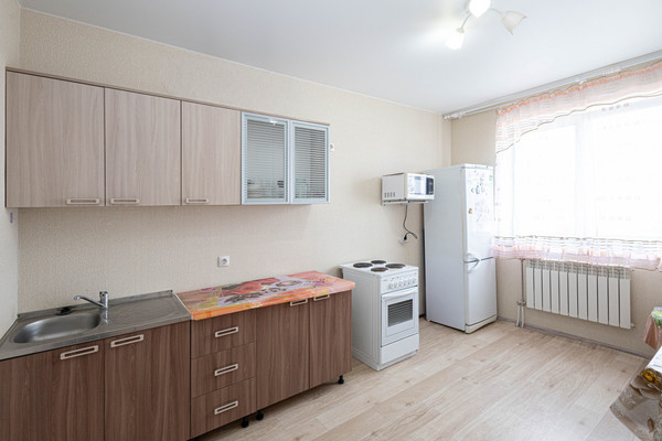 Продам однокомнатную (1-комн.) квартиру, Георгия Величко ул, 7, Ханты-Мансийск г