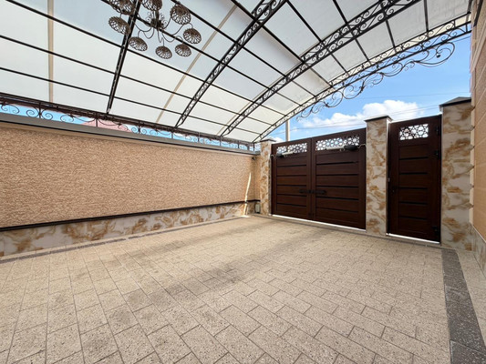 Продам дом, Дагестанская ул, 11, Нальчик г, 0 км от города