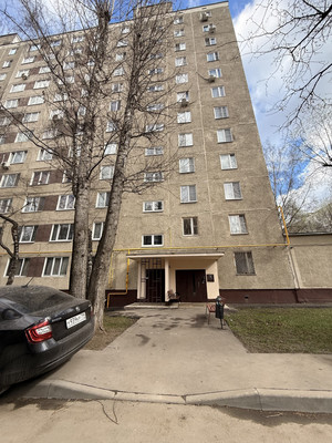 Продам двухкомнатную (2-комн.) квартиру, Липецкая ул, 12к2, Москва г