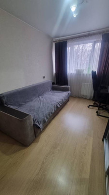 Продам трехкомнатную (3-комн.) квартиру, Наличная ул, 49А, Санкт-Петербург г