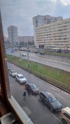 Продам трехкомнатную (3-комн.) квартиру, Наличная ул, 49А, Санкт-Петербург г